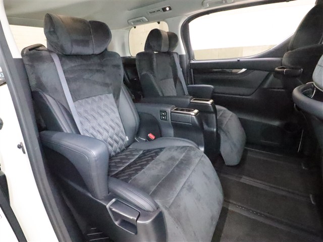 トヨタ アルファード Ｓ　Ｃパッケージ