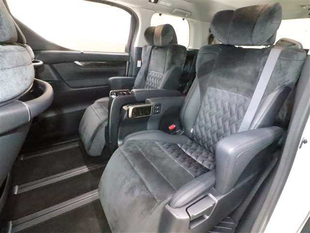 トヨタ アルファード Ｓ　Ｃパッケージ