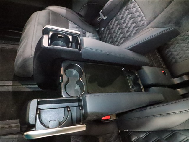 トヨタ アルファード Ｓ　Ｃパッケージ