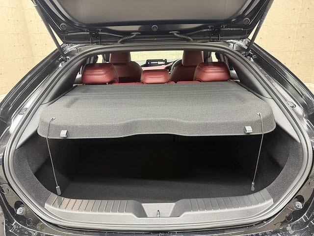 マツダ マツダ３ 15Sﾚｻﾞｰﾂｰﾘﾝｸﾞｾﾚｸｼｮﾝ