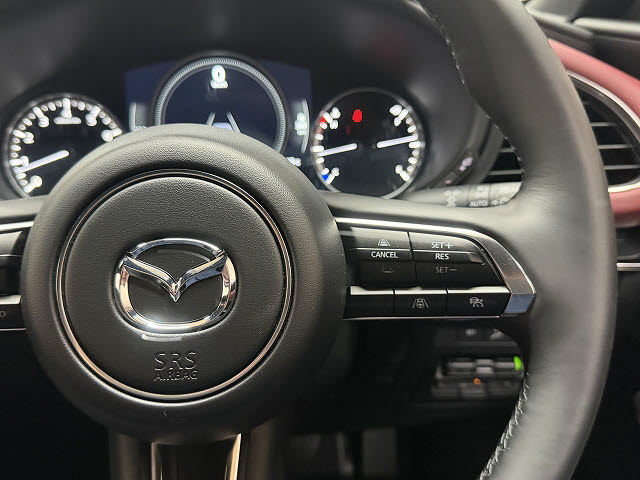 マツダ マツダ３ 15Sﾚｻﾞｰﾂｰﾘﾝｸﾞｾﾚｸｼｮﾝ