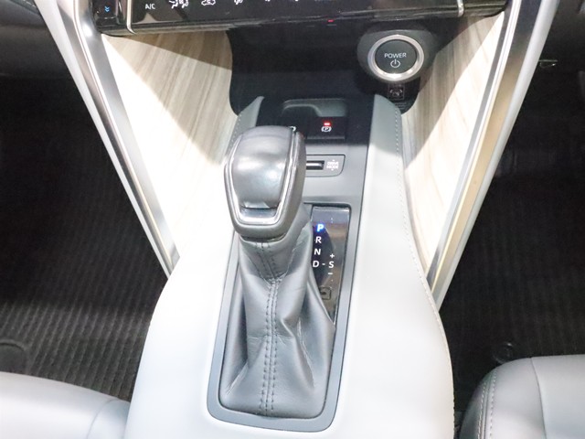 トヨタ ﾊﾘｱｰ ﾊｲﾌﾞﾘｯﾄﾞ Ｚ