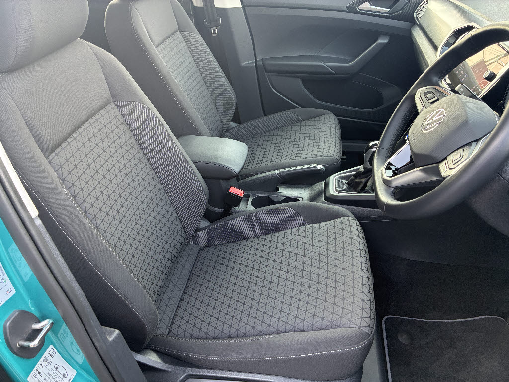 フォルクスワーゲン Ｔ‐クロス TSIアクティブ