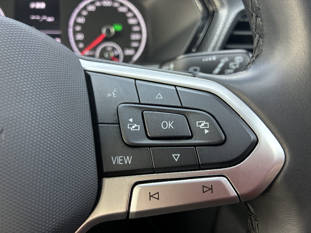 フォルクスワーゲン Ｔ‐クロス TSIアクティブ