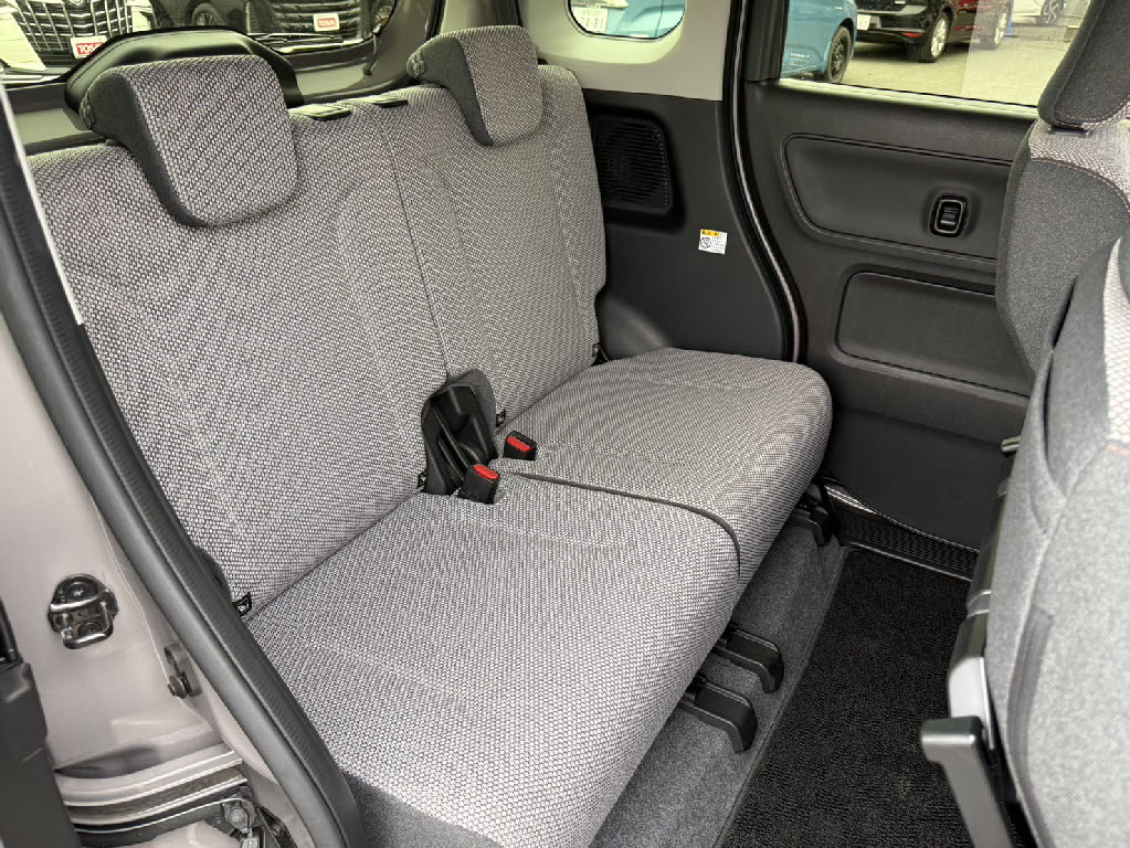 スズキ ワゴンＲスマイル 4WD HV X