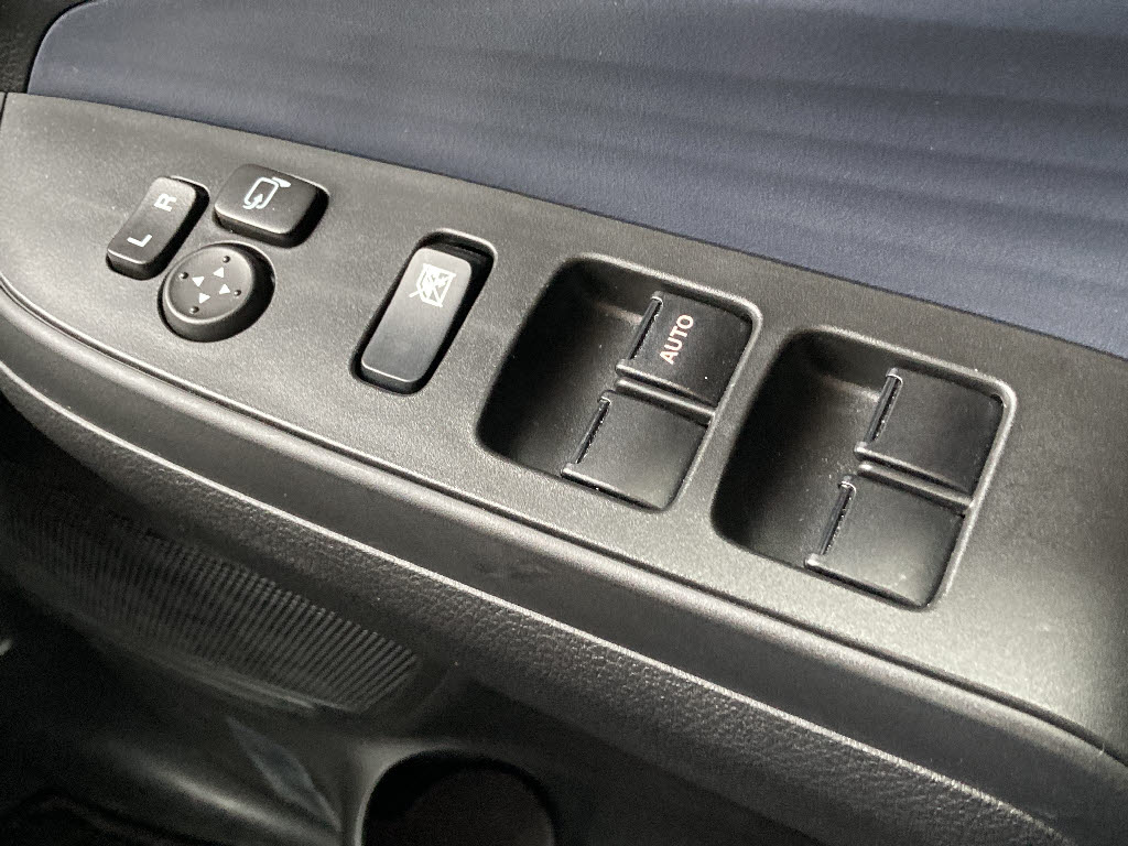 スズキ ソリオ ＭＧ　４ＷＤ