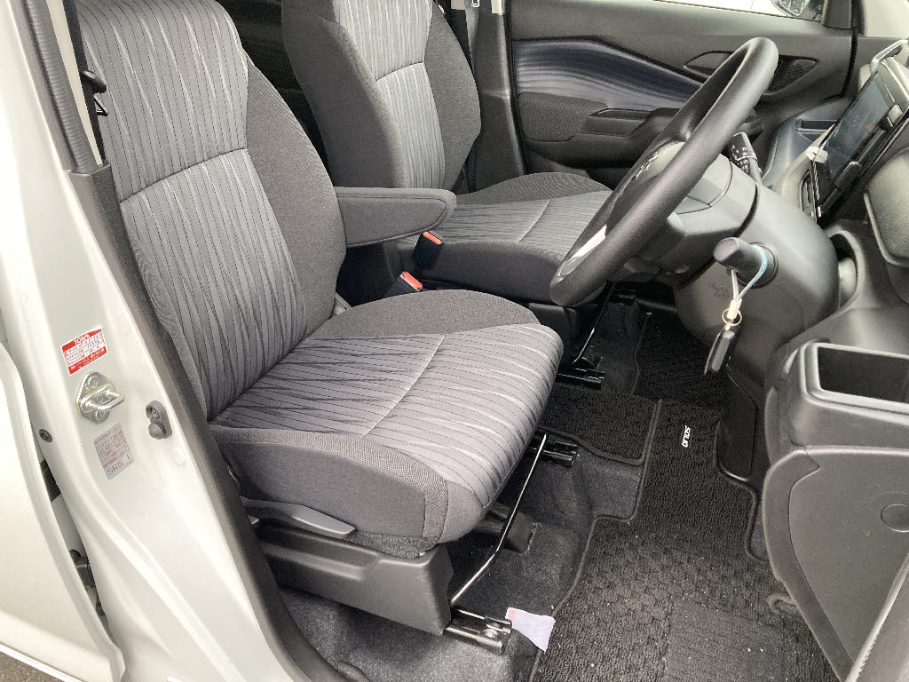 スズキ ソリオ ＭＧ　４ＷＤ