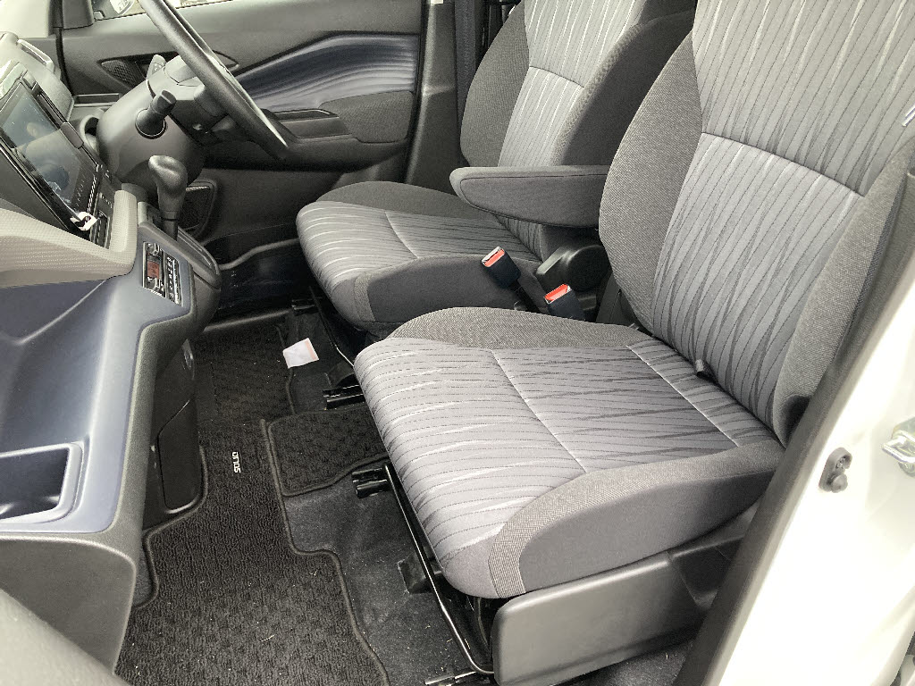 スズキ ソリオ ＭＧ　４ＷＤ