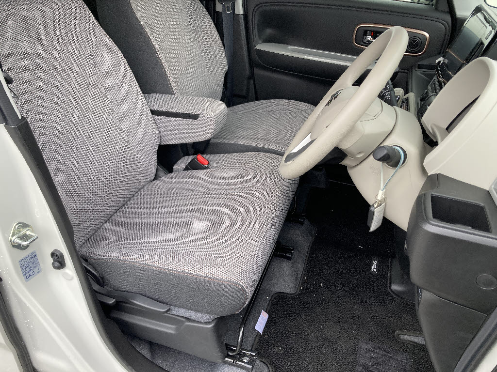 スズキ ワゴンＲスマイル ﾊｲﾌﾞﾘｯﾄﾞ X 全方位M付ﾅﾋﾞ 4WD