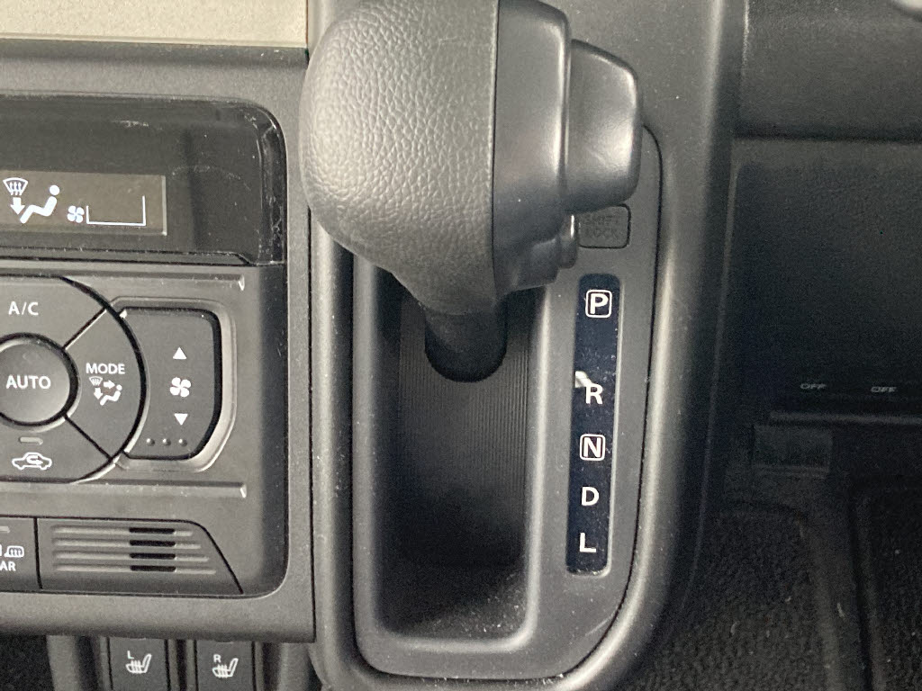 スズキ スペーシア 4WD G