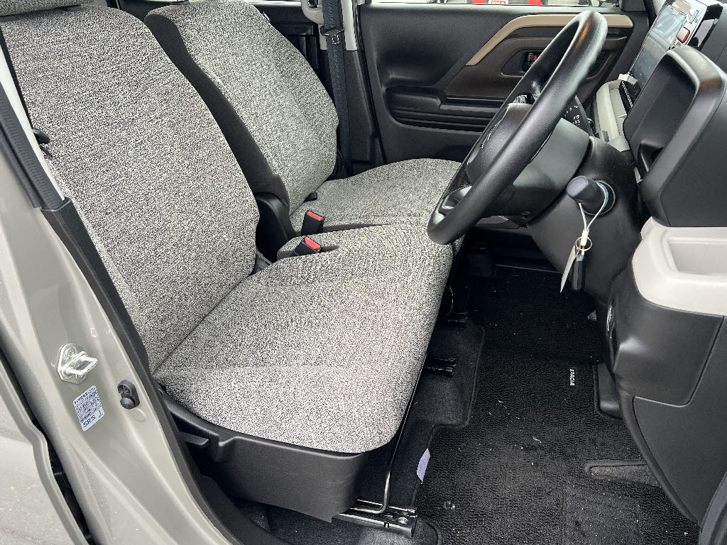 スズキ スペーシア HV G 4WD