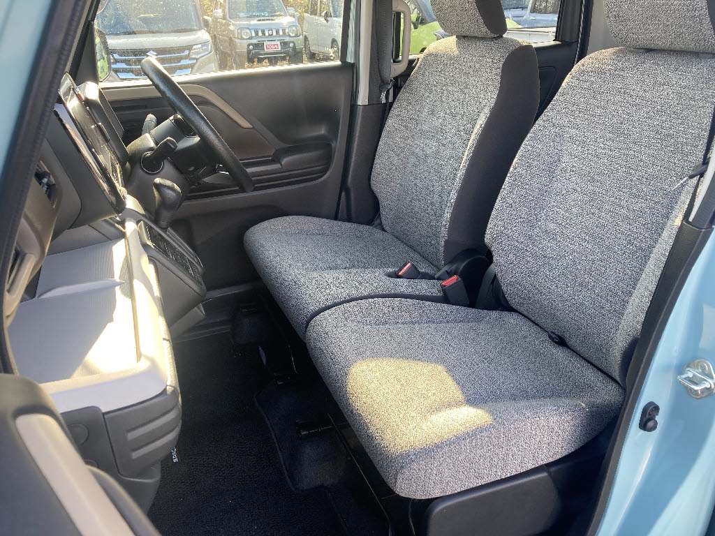 スズキ スペーシア HV G 4WD