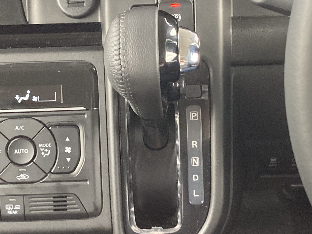 スズキ スペーシアカスタム ４ＷＤ　ＸＳ