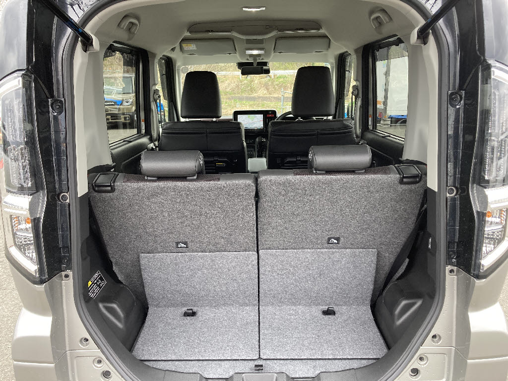 スズキ スペーシアカスタム ４ＷＤ　ＸＳ