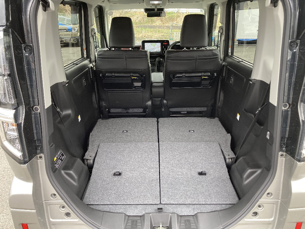 スズキ スペーシアカスタム ４ＷＤ　ＸＳ