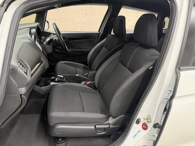 ホンダ ﾌｨｯﾄﾊｲﾌﾞﾘｯﾄﾞ Ｓホンダセンシング