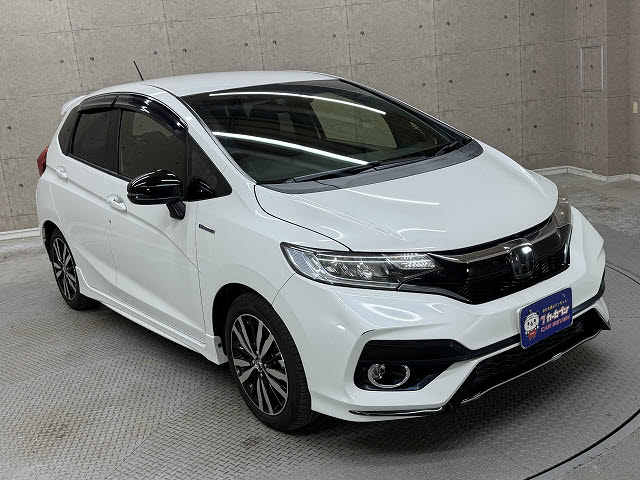 ホンダ ﾌｨｯﾄﾊｲﾌﾞﾘｯﾄﾞ Ｓホンダセンシング