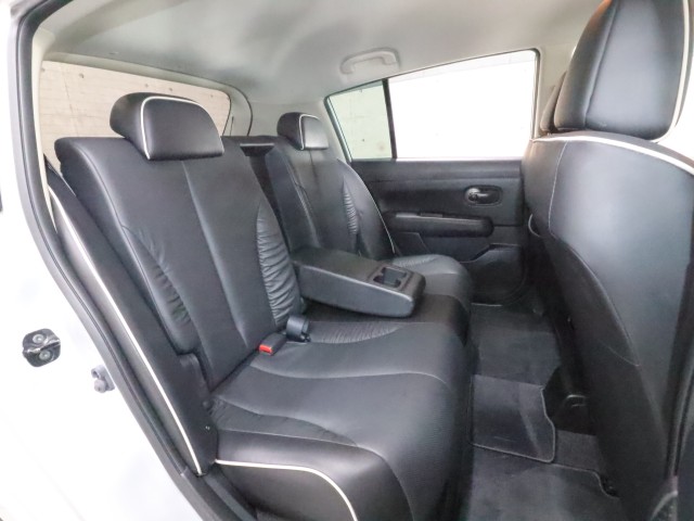 ニッサン ティーダ アクシスＳＶ＋プラズマ