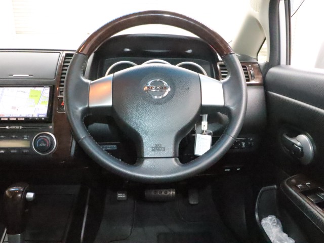 ニッサン ティーダ アクシスＳＶ＋プラズマ