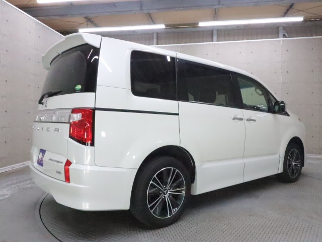 三菱 デリカＤ：５ ｱｰﾊﾞﾝｷﾞｱPｴﾃﾞｨｼｮﾝ