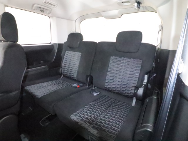 三菱 デリカＤ：５ ｱｰﾊﾞﾝｷﾞｱPｴﾃﾞｨｼｮﾝ