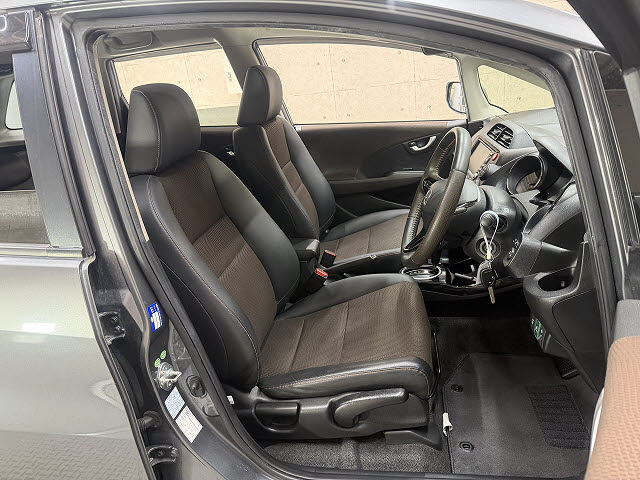 ホンダ ﾌｨｯﾄｼｬﾄﾙﾊｲﾌﾞﾘｯﾄﾞ ﾊｲﾌﾞﾘｯﾄﾞ