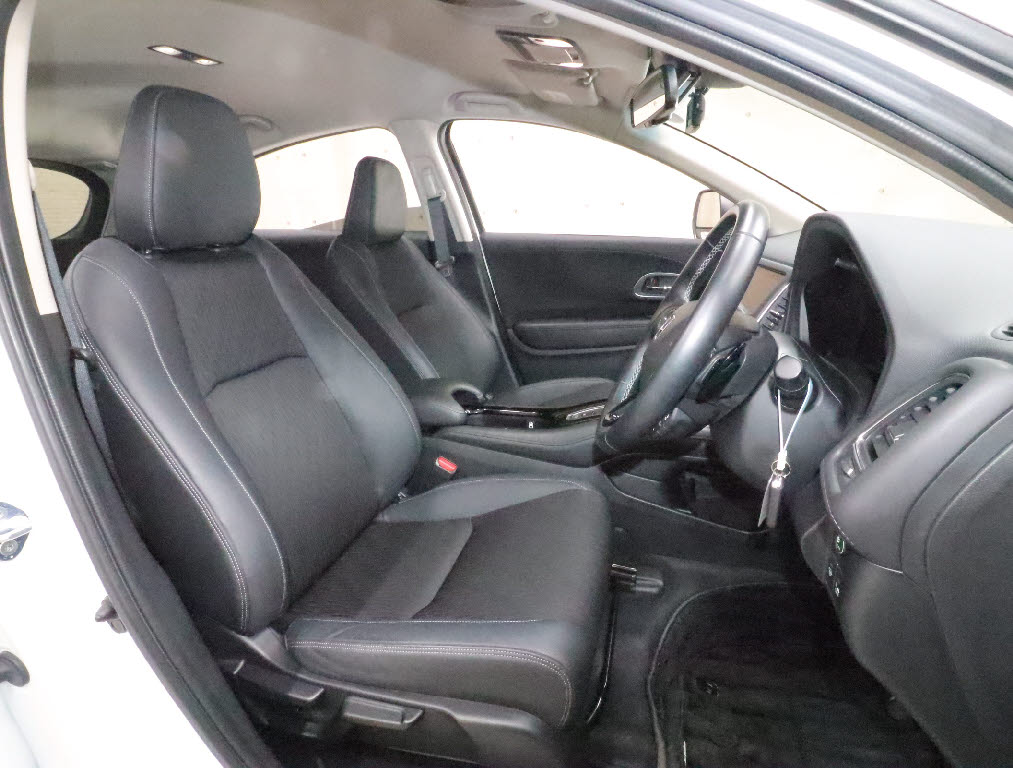 ホンダ ヴェゼルＨＶ ﾊｲﾌﾞﾘｯﾄﾞZ・ﾎﾝﾀﾞｾﾝｼﾝｸﾞ