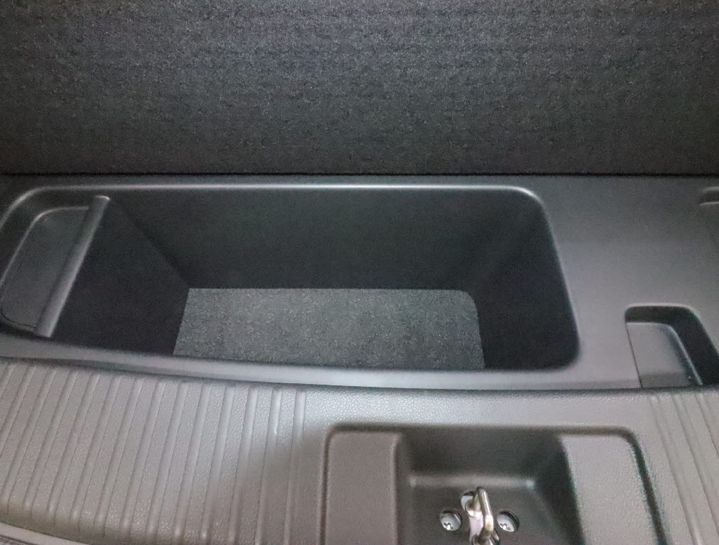 ホンダ ヴェゼルＨＶ ﾊｲﾌﾞﾘｯﾄﾞZ・ﾎﾝﾀﾞｾﾝｼﾝｸﾞ