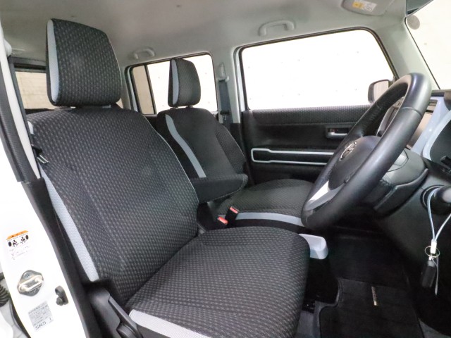 マツダ フレア クロスオーバー　ＸＴ