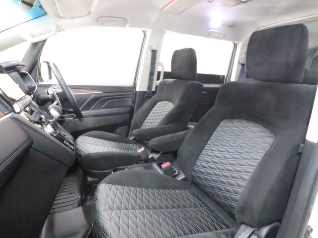 三菱 デリカＤ：５ Ｐ