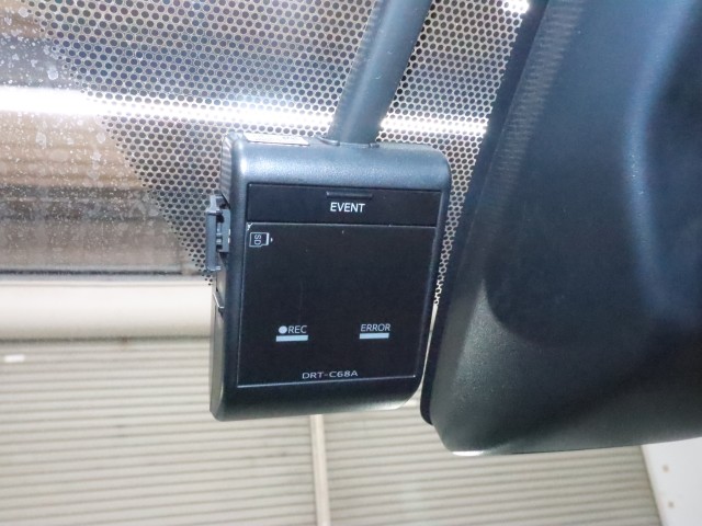 トヨタ ヴォクシー ＺＳ煌３