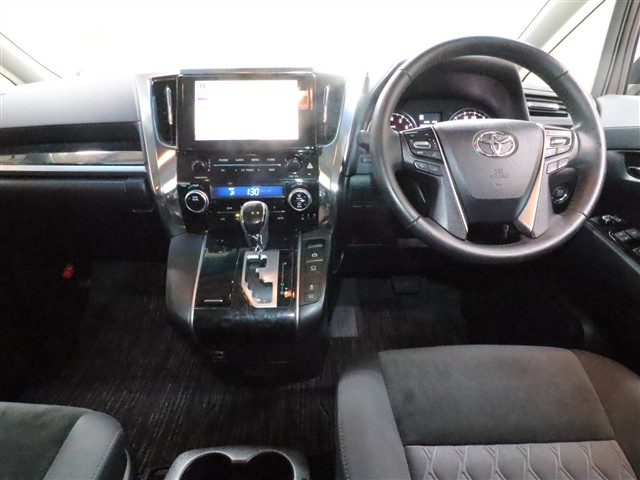 トヨタ アルファード Ｓ