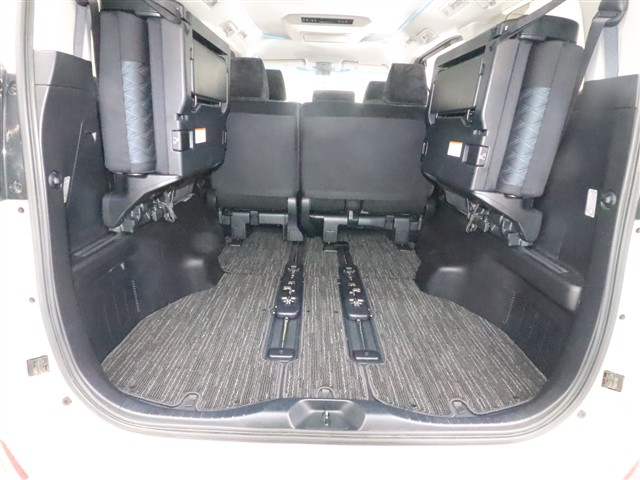 トヨタ アルファード Ｓ