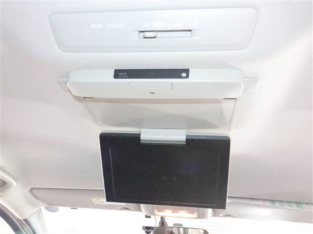 トヨタ エスクァイアＨＶ Ｘｉ