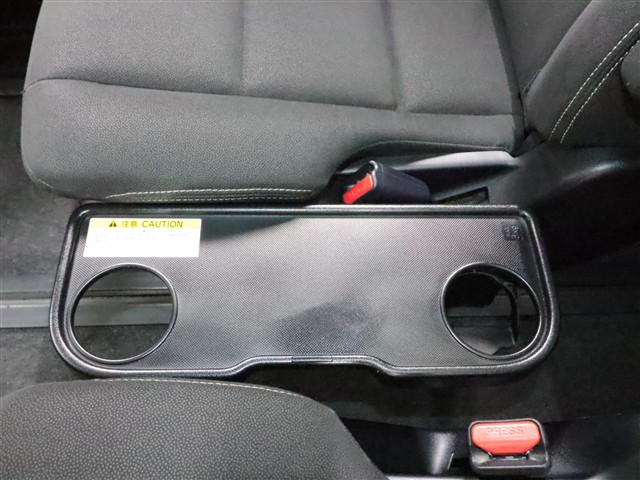 トヨタ エスクァイアＨＶ Ｘｉ