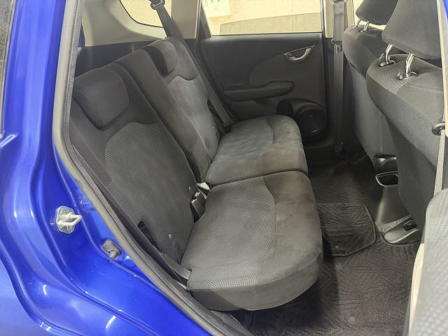 ホンダ フィット １３Ｇ　１０ｔｈアニバーサリー