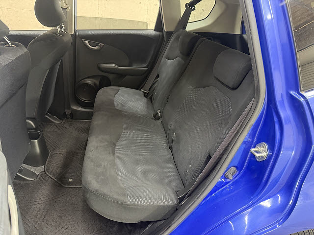 ホンダ フィット １３Ｇ　１０ｔｈアニバーサリー