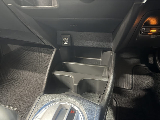 ホンダ フィット １３Ｇ　１０ｔｈアニバーサリー