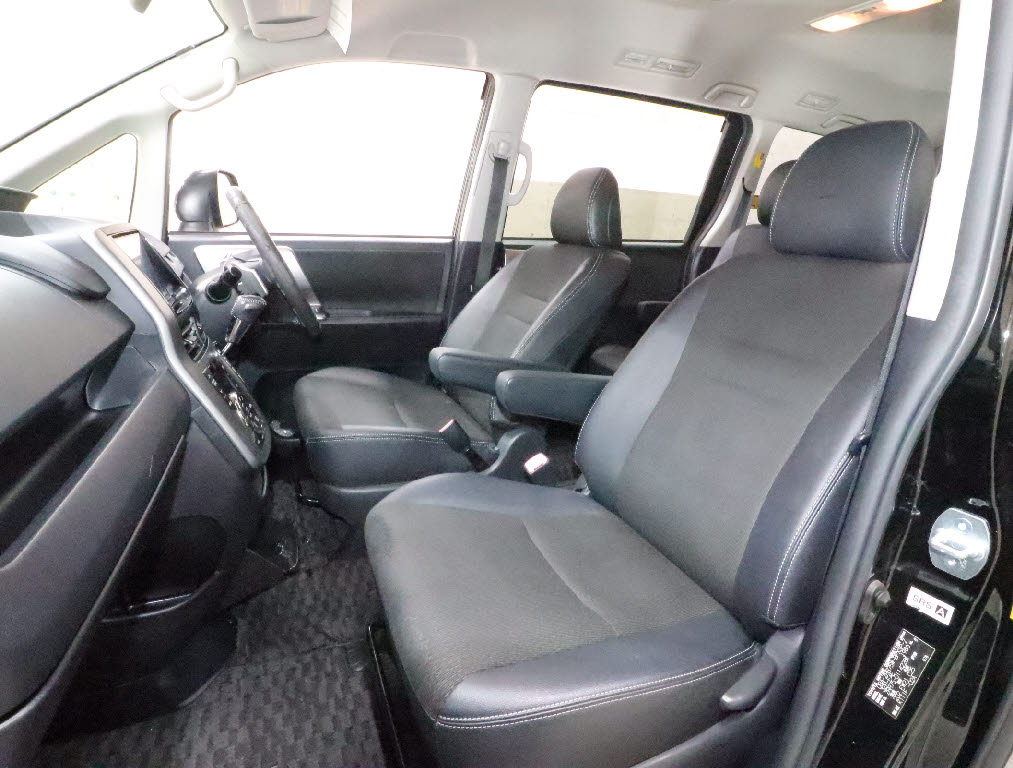 トヨタ ヴォクシー ＺＳ煌Ｚ