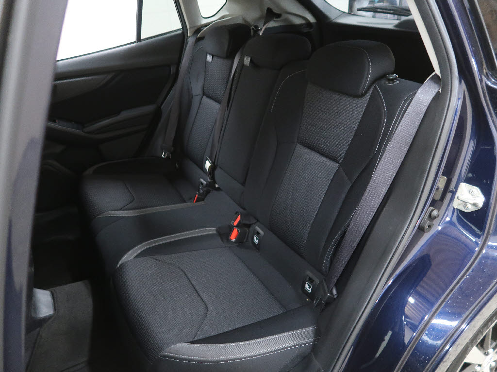 スバル インプレッサスポーツ 1.6i-LｱｲｻｲﾄSｽﾀｲﾙ