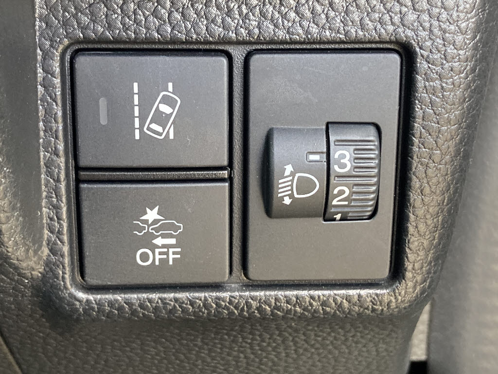 ホンダ Ｎ　ＢＯＸカスタム Lﾀｰﾎﾞ 4WD