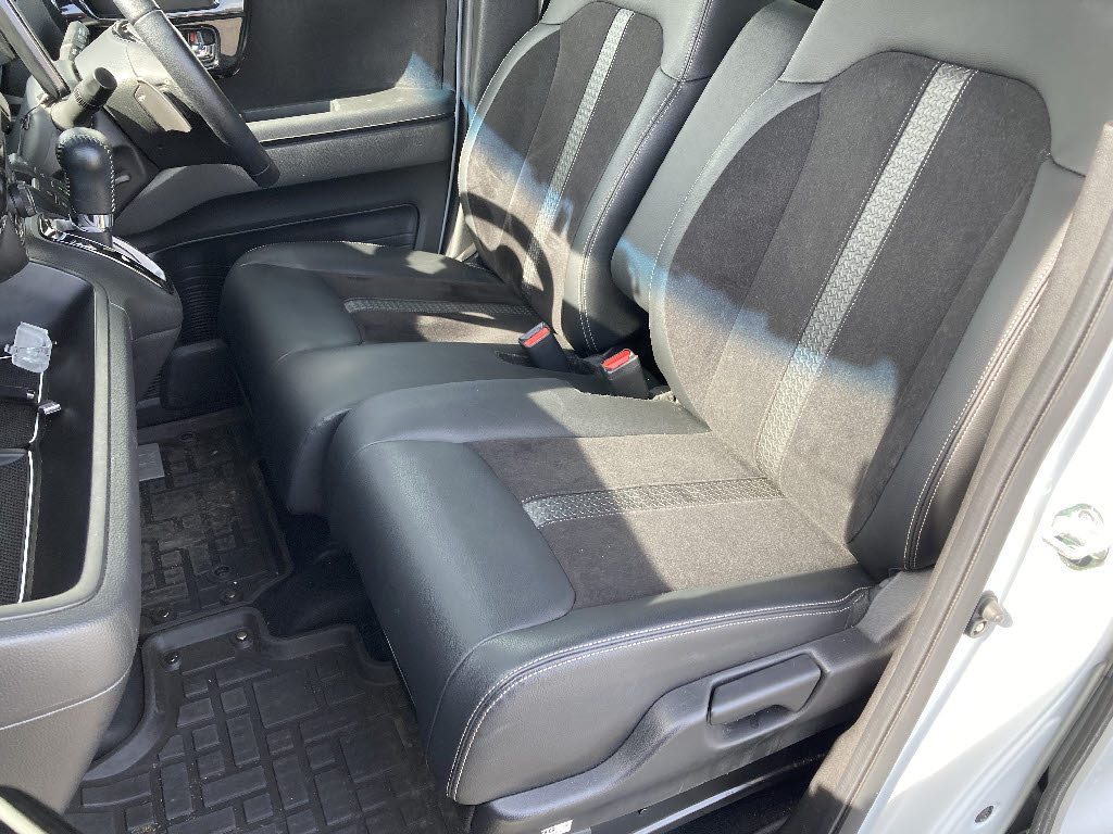 ホンダ Ｎ　ＢＯＸカスタム Lﾀｰﾎﾞ 4WD