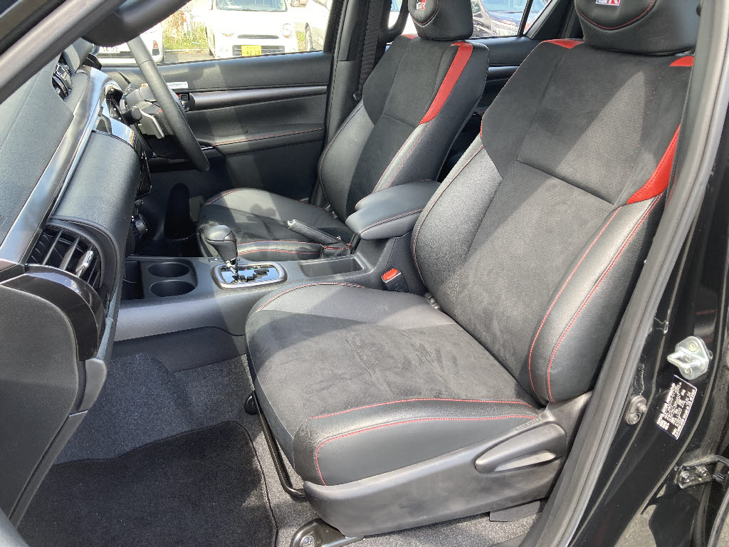 トヨタ ハイラックス Z GRｽﾎﾟｰﾂ 4WD