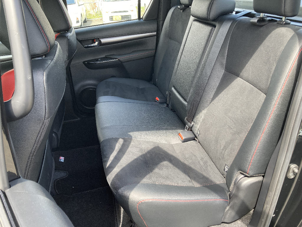 トヨタ ハイラックス Z GRｽﾎﾟｰﾂ 4WD