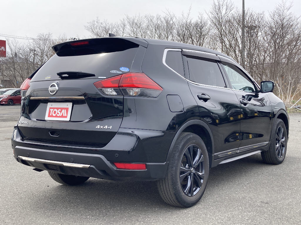 ニッサン エクストレイル 20Xi Vｾﾚｸｼｮﾝ 4WD