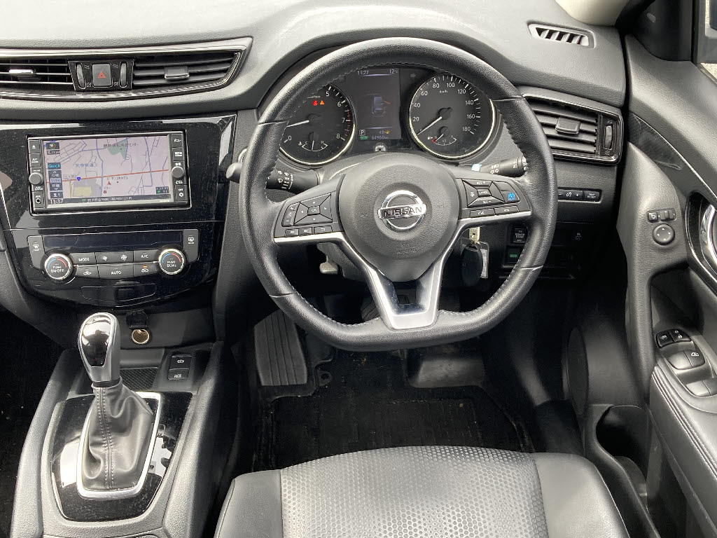 ニッサン エクストレイル 20Xi Vｾﾚｸｼｮﾝ 4WD