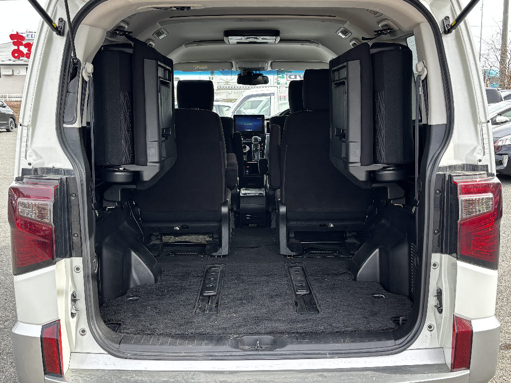 三菱 デリカＤ：５ P 4WD