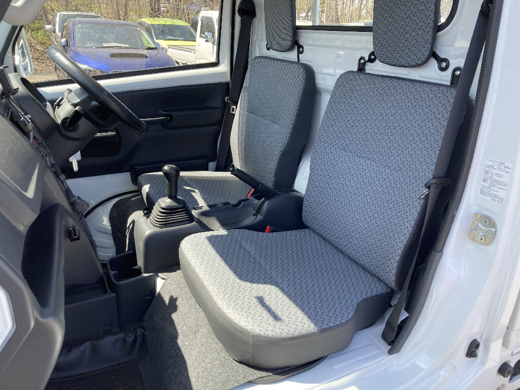 スズキ キャリイ KC ｴｱｺﾝ+ﾊﾟﾜｽﾃ 4WD