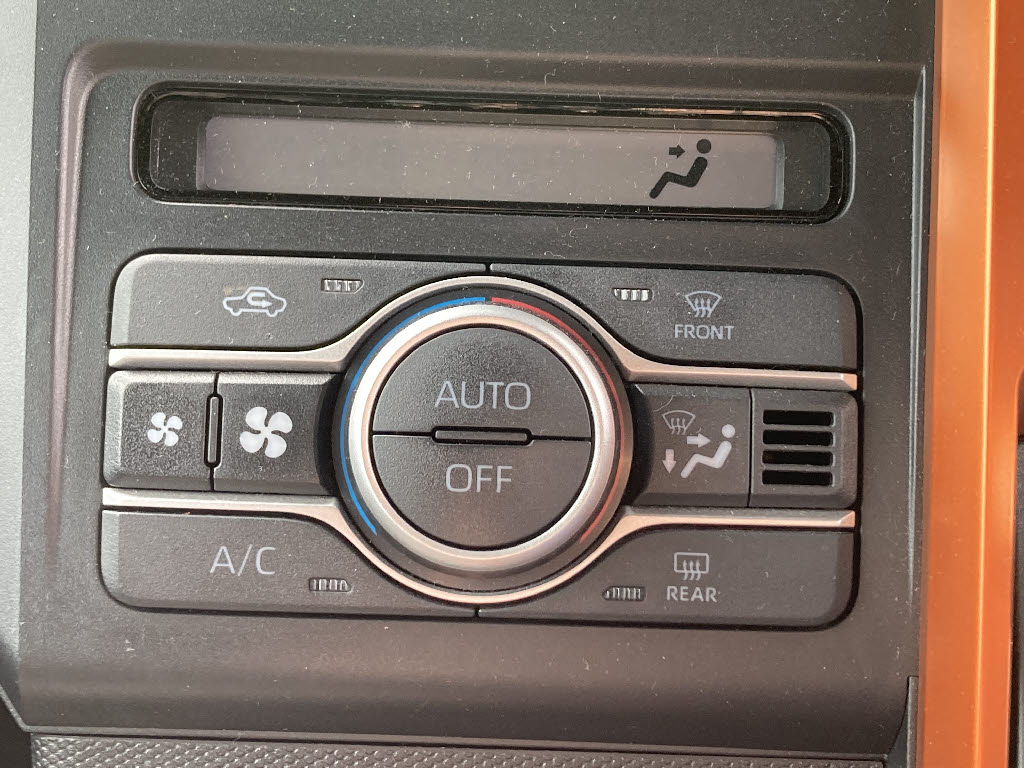 ダイハツ タフト G 4WD