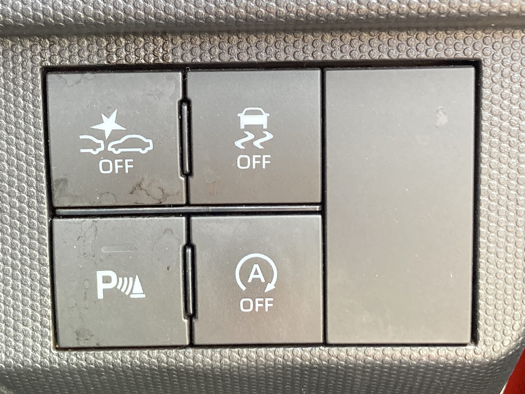 ダイハツ タフト G 4WD